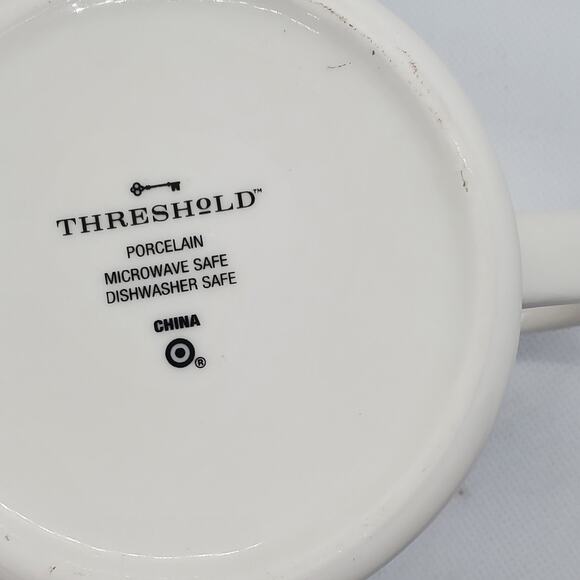 “All Mama Wants Is A Silent Night” Parker Lane Christmas Mug Coffee Cup 16 Oz - Picture 6 of 7